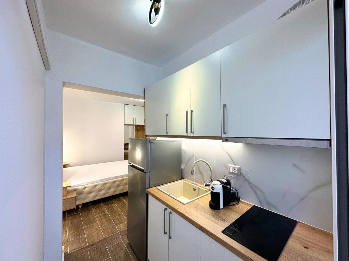 K&T Boulevard Studio Saranda ภายนอก รูปภาพ