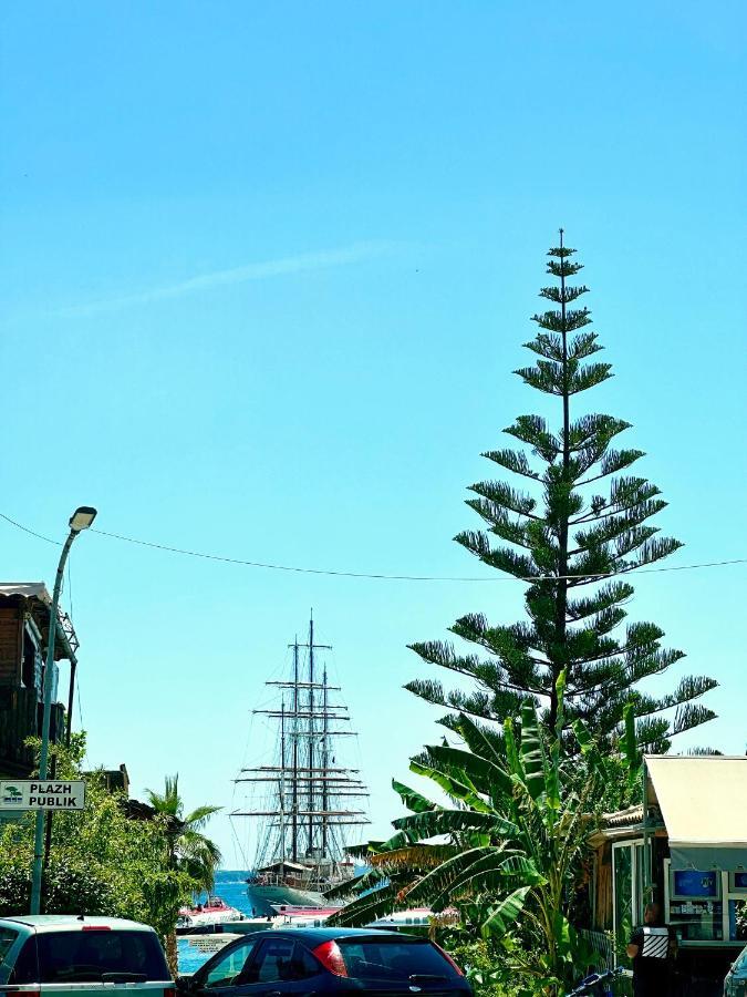 K&T Boulevard Studio Saranda ภายนอก รูปภาพ